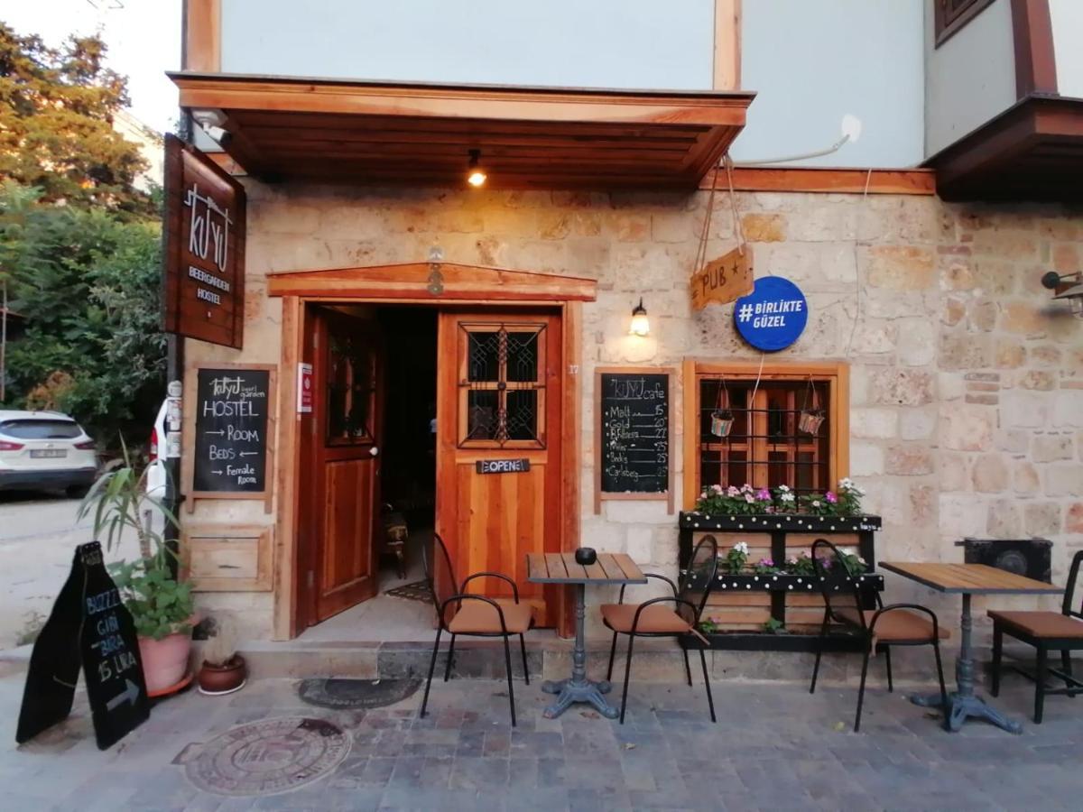 Kuyu Beergarden Hostel Antalya Buitenkant foto